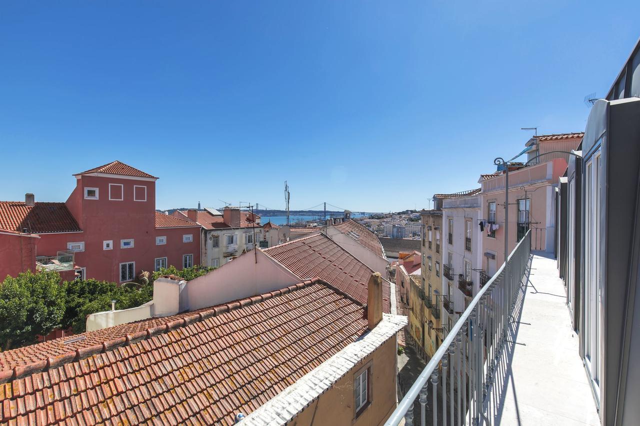 Lovelystay - Luxury Oasis In Bairro Alto Lisbon Luaran gambar